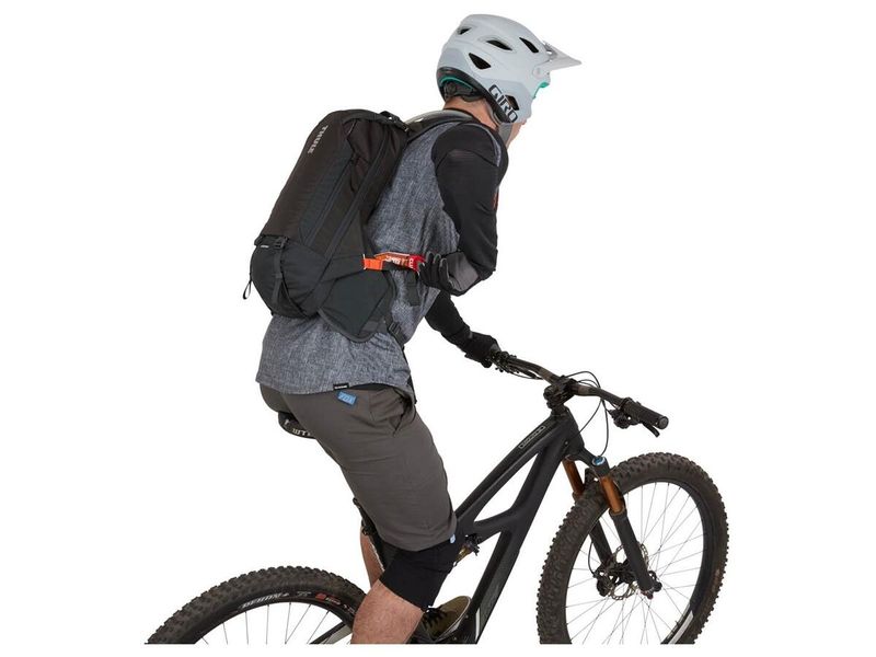 Велосипедный рюкзак Thule Rail Bike Hydration 12L Pro Obsidian (TH3203799) 458436 фото