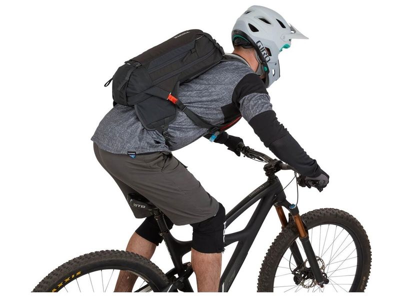 Велосипедный рюкзак Thule Rail Bike Hydration 12L Obsidian (TH3203797) 458434 фото